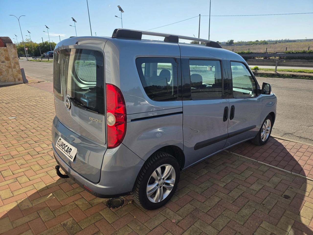 Opel Combo 1.6 CDTi 105CV ecoFLEX Start&Stop PC-TN Club N1