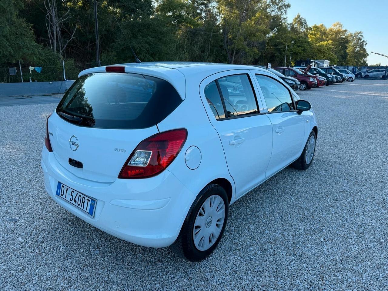Opel Corsa 1.2 80CV 5 porte GPL-TECH Club