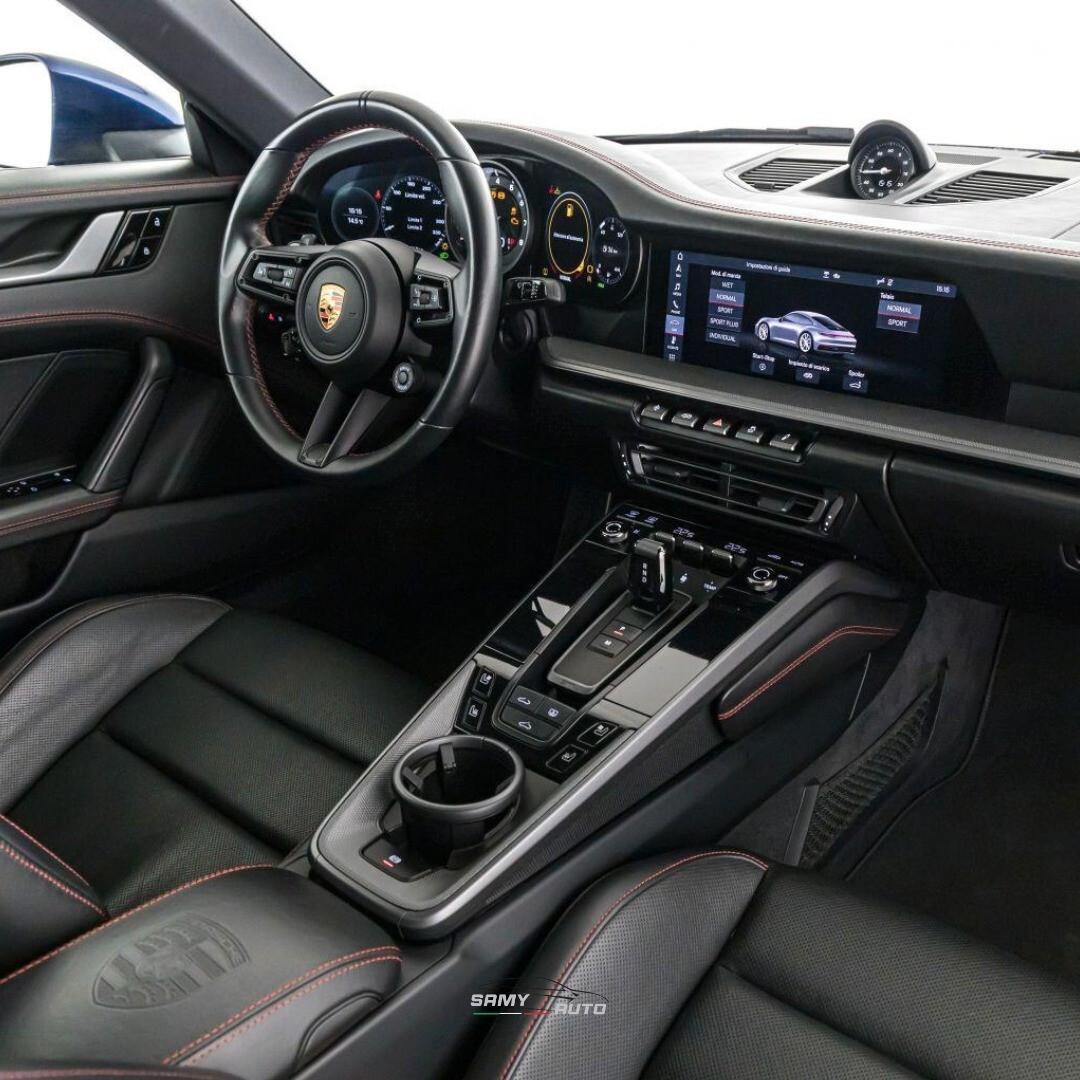 Porsche 911 Carrera 4S