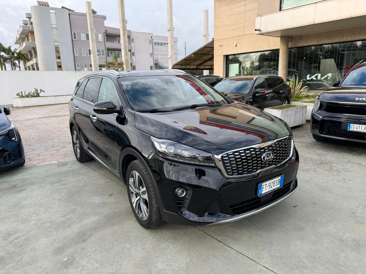 KIA SORENTO 2.0 DIESEL AUTOMATICO 4 RUOTE MOTRICI