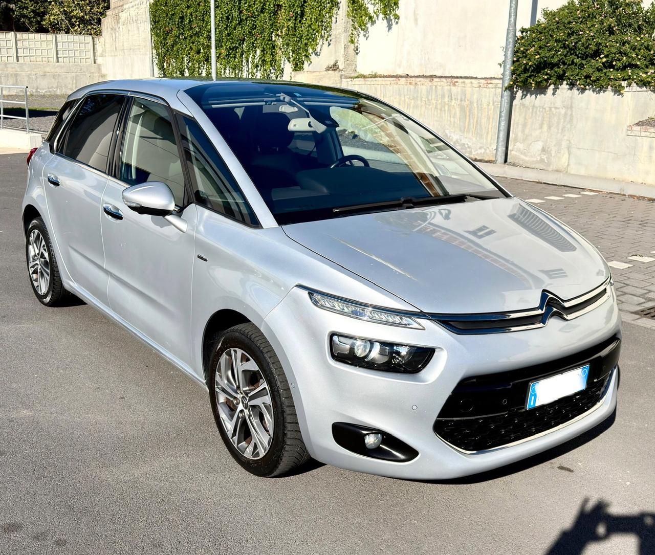 Citroen C4 Picasso BlueHDi 120 S&S Exclusive full
