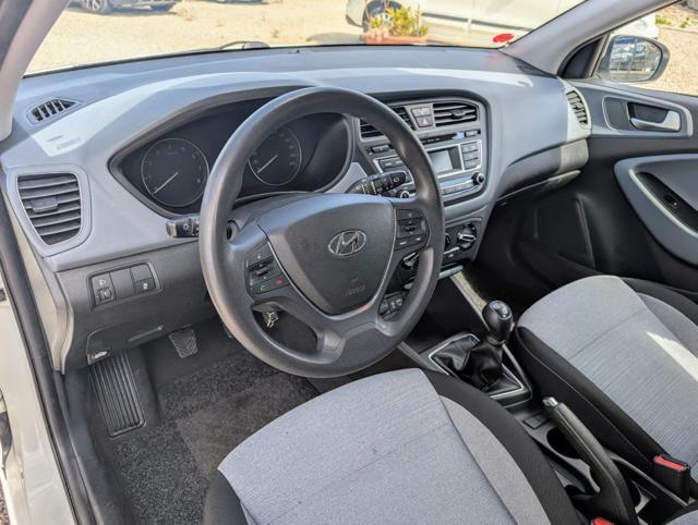 HYUNDAI i20 1.2 84 CV 5 porte Classic