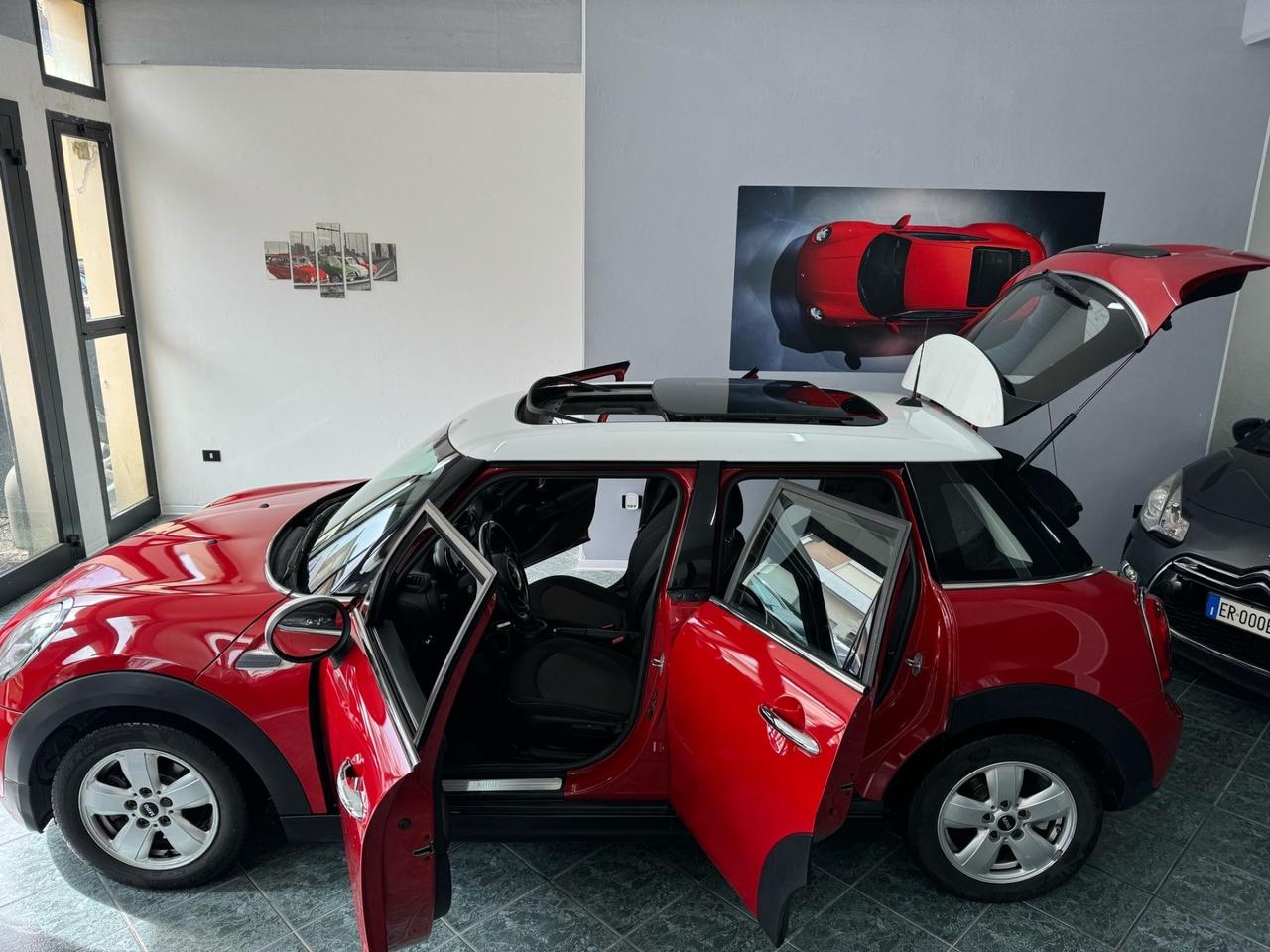 Mini 1.5 Cooper D 5 porte TETTO APRIBILE