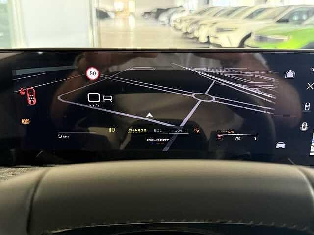 Peugeot 5008 Hybrid 136 CV e-DCS6 Allure
