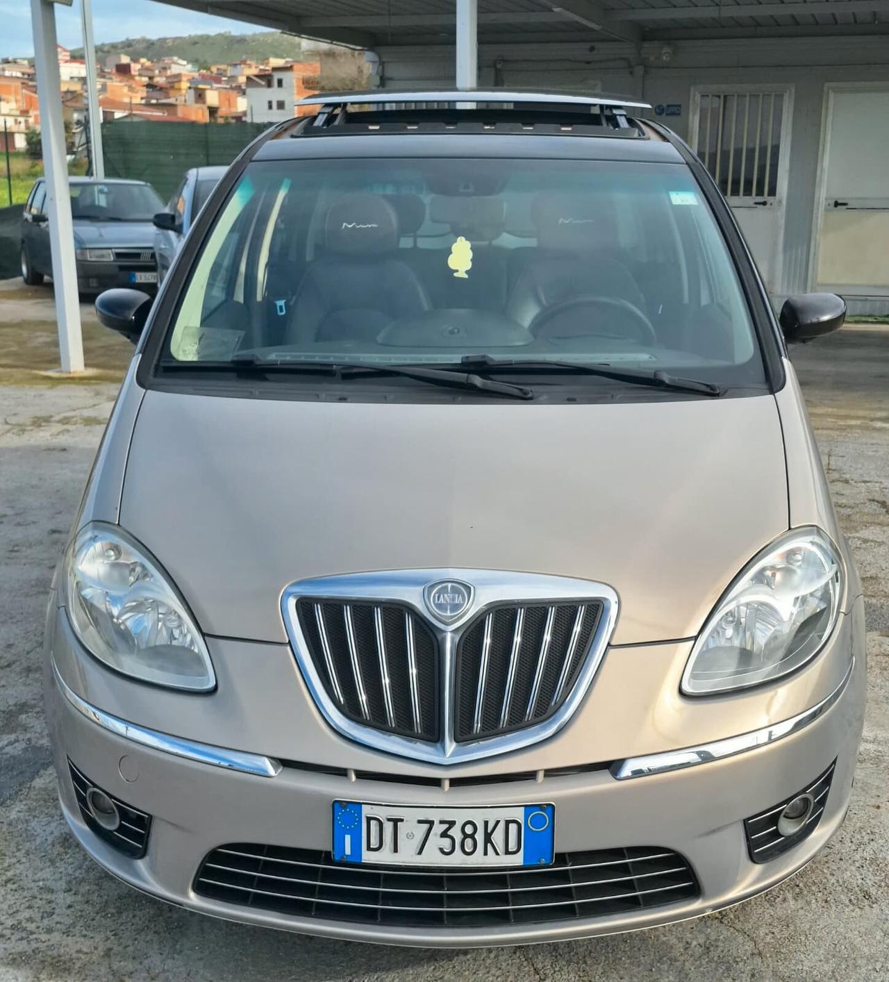 Lancia MUSA 1.3 Multijet 16V 90 CV Platino plus con TETTO APRIBILE