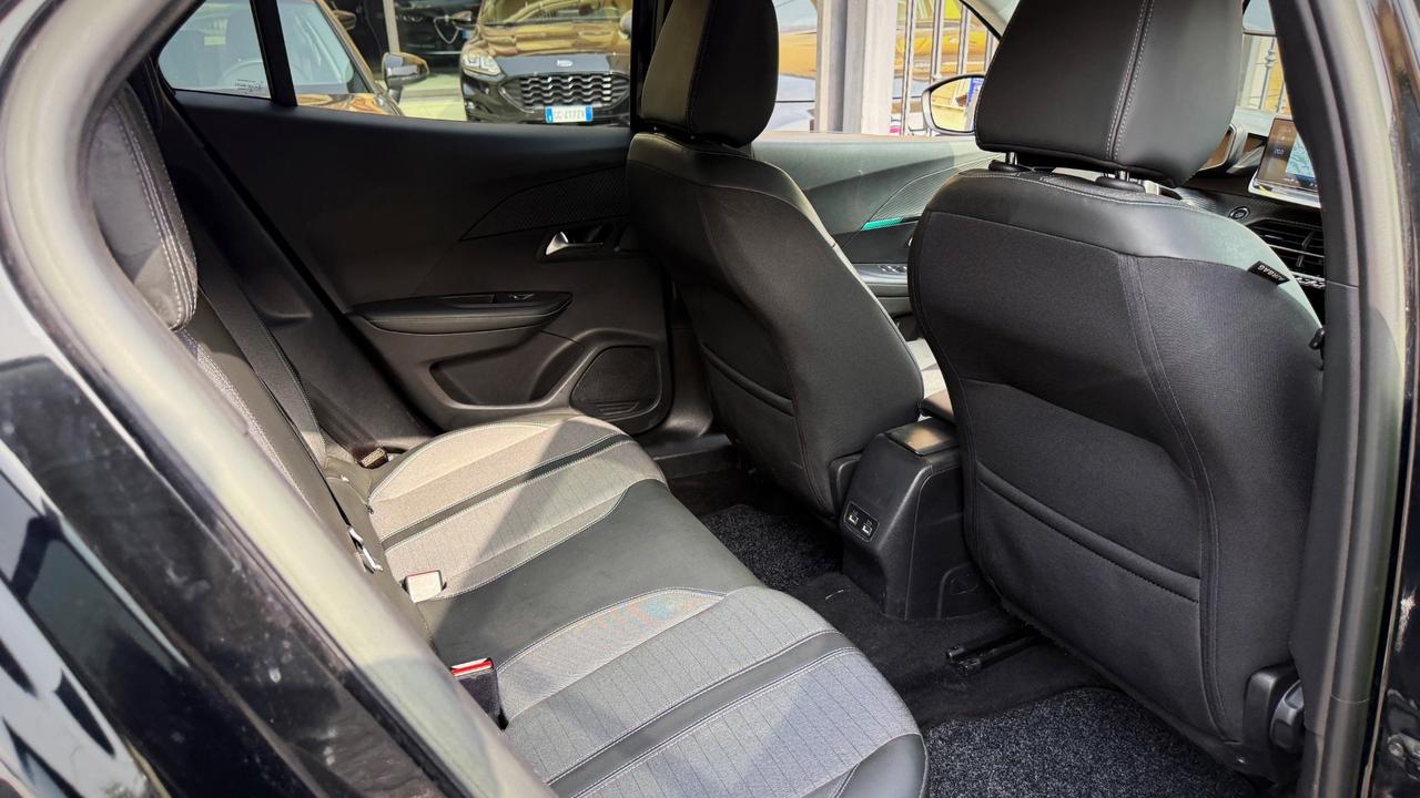 Peugeot 2008 1.5 Hdi EAT8 Allure - 2022