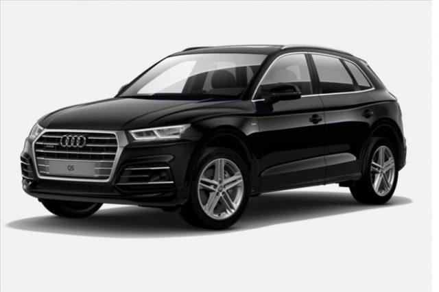 AUDI Q5 45 TFSI quattro S tronic Identity Black