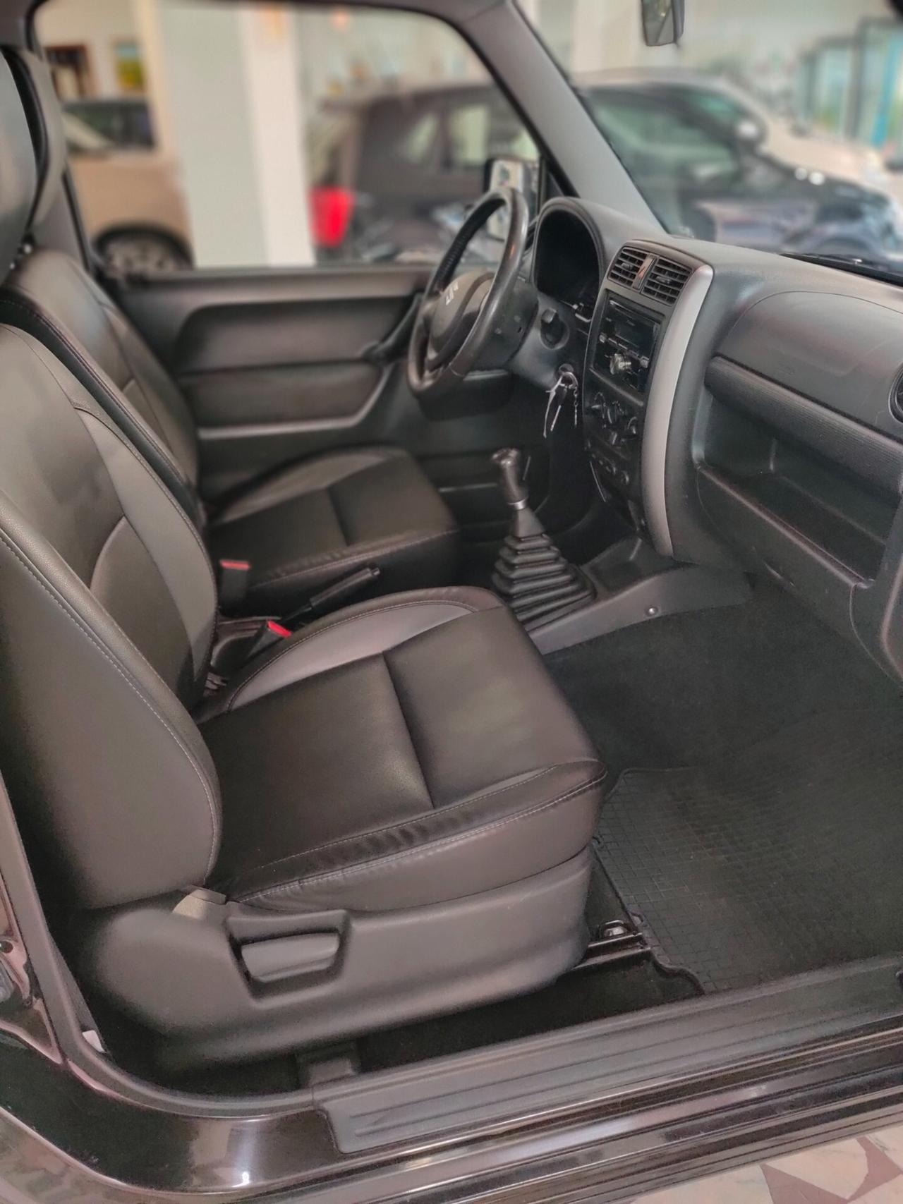 Suzuki Jimny 1.3 Benz .4WD