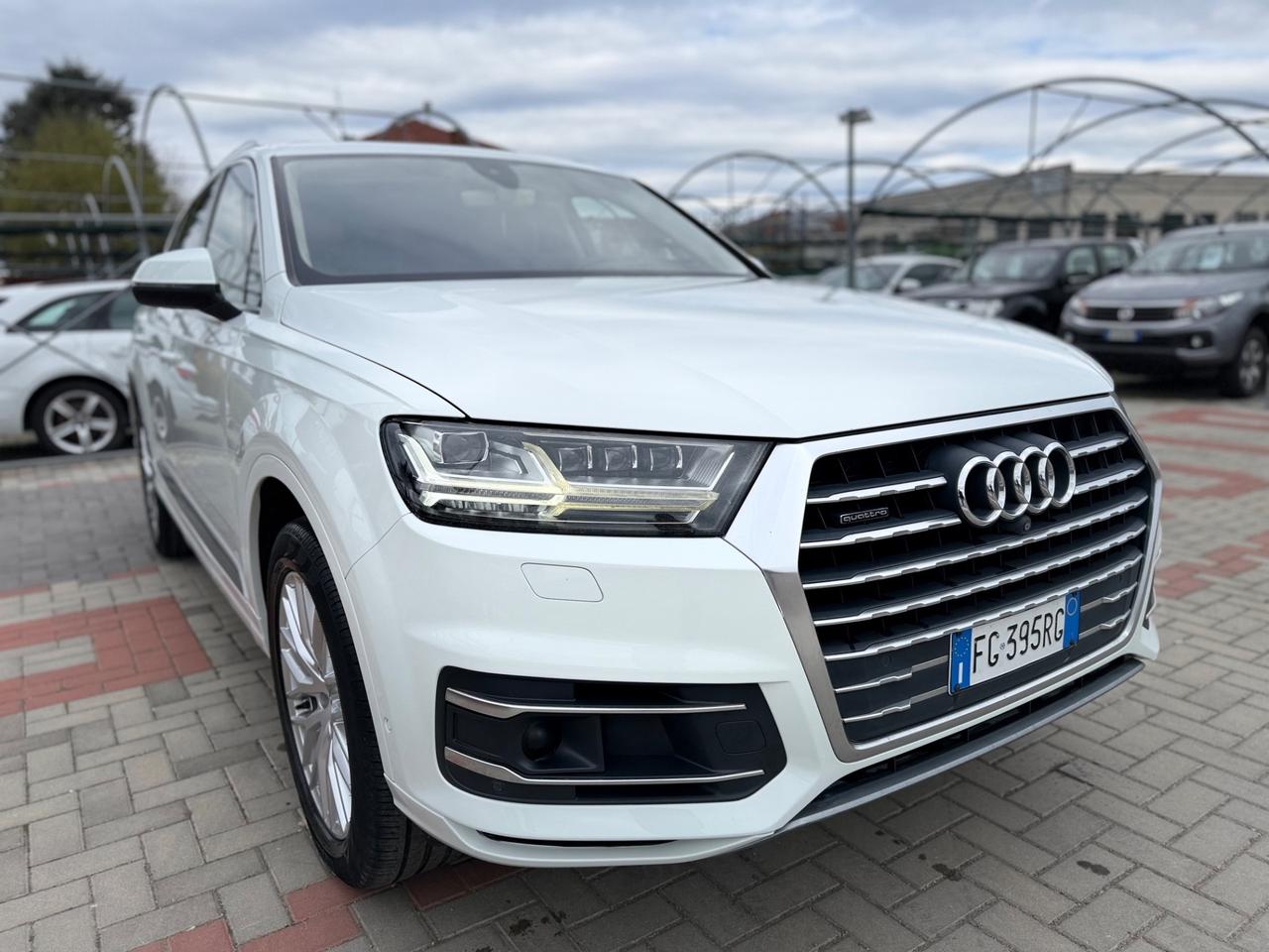 Audi Q7 3.0 TDI 272 CV quattro TETTO.SOFT CLOSE. FULL