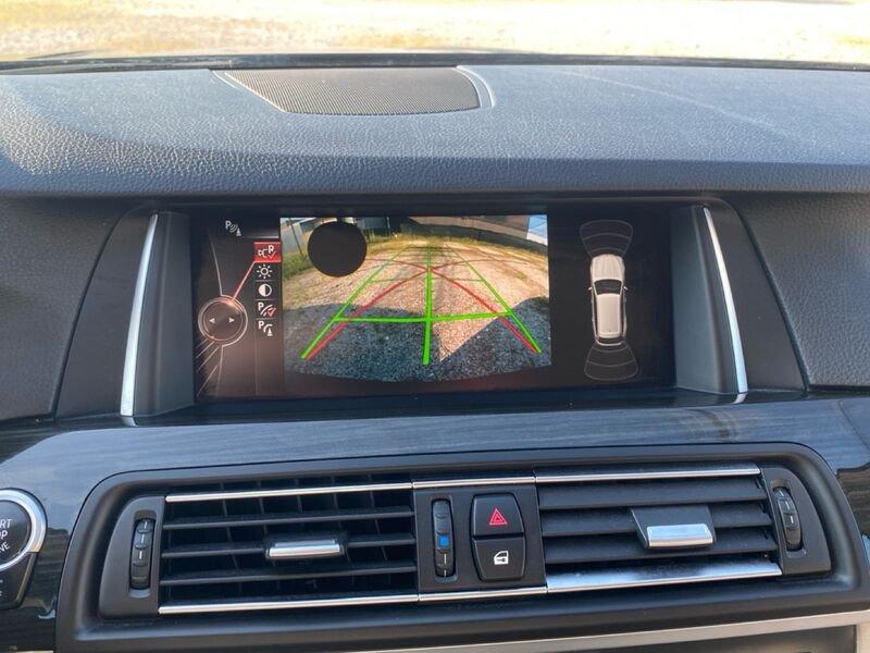 BMW Serie 5 520d xDrive Luxury Touring automatica 190 CV