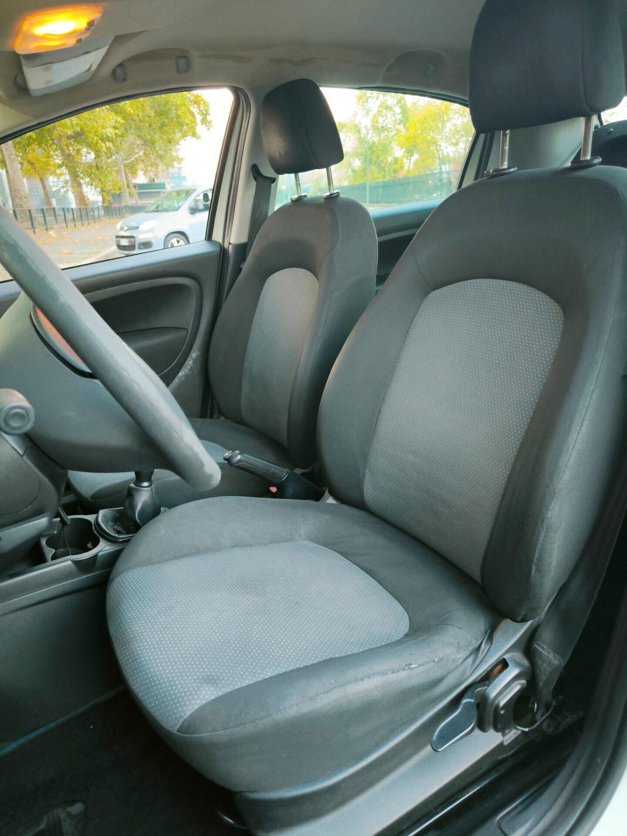 Fiat Grande Punto 1.3 MJT 75 CV 5 porte LEGGERE BENE