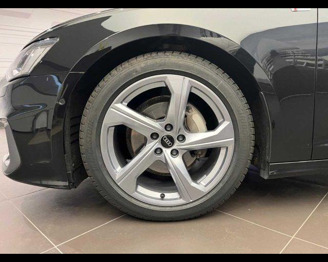 AUDI A6 Avant 40 2.0 TDI quattro ultra S tronic S line ed