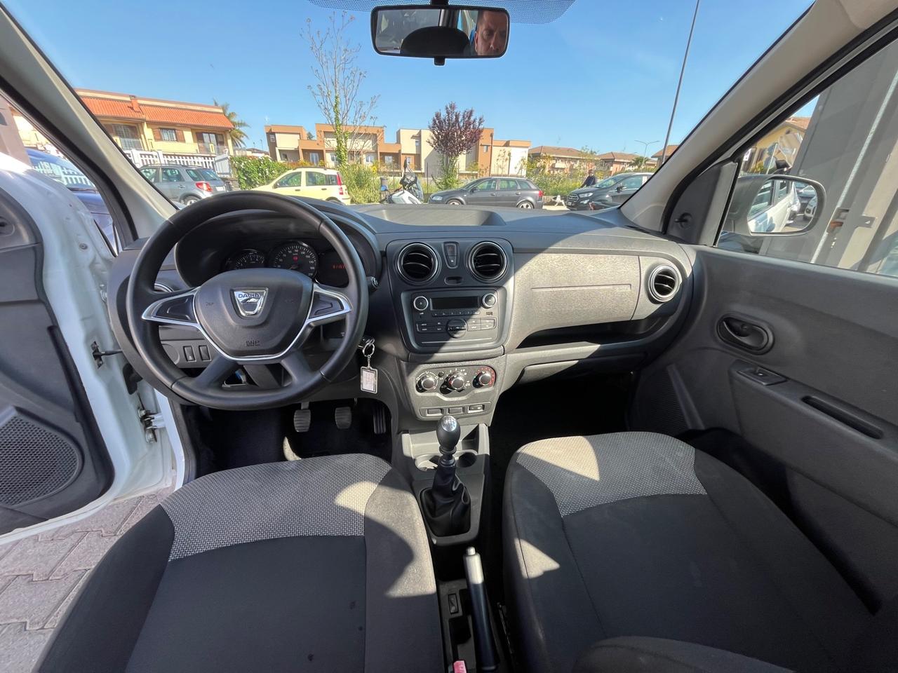 Dacia Lodgy 7 posti IVA ESPOSTA