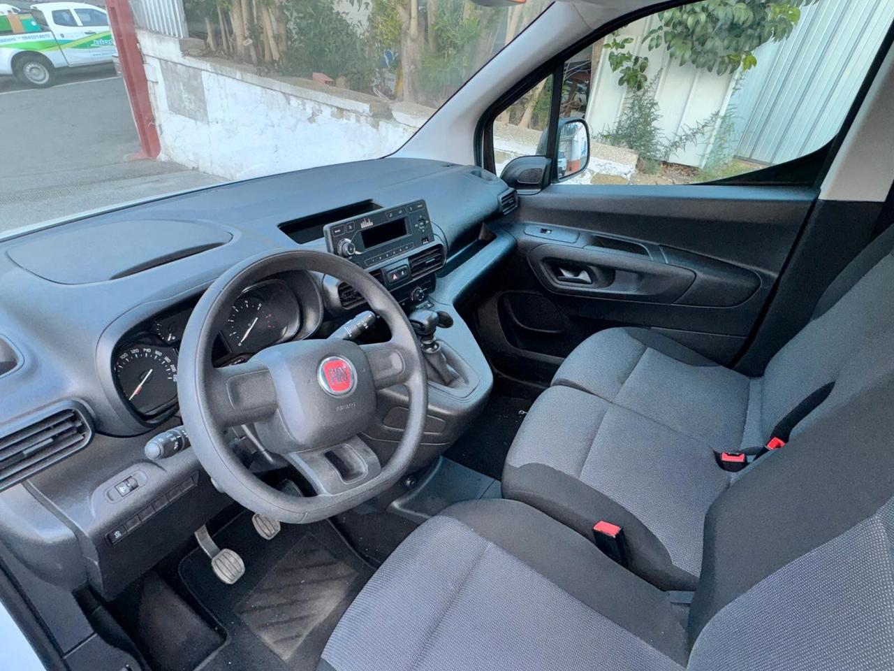 Fiat Doblo DOBLO' CH1 1.5 BlueHdi 100cv MT6 102CV