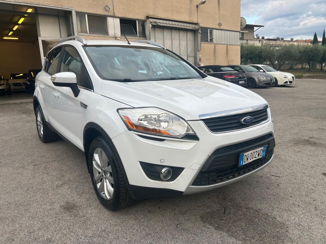 Ford Kuga 2.0 TDCi 4WD Gancio Traino 100000km
