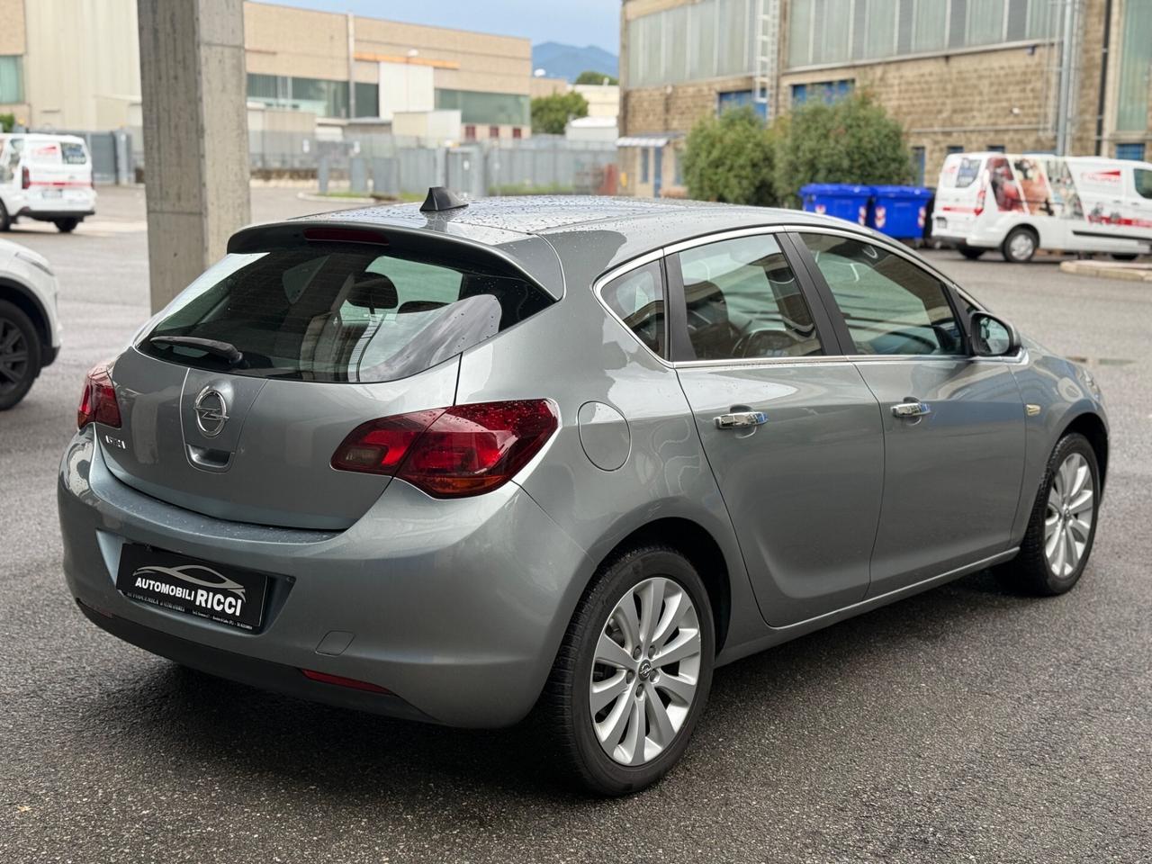 Opel Astra 1.4 100CV 5 porte GPL