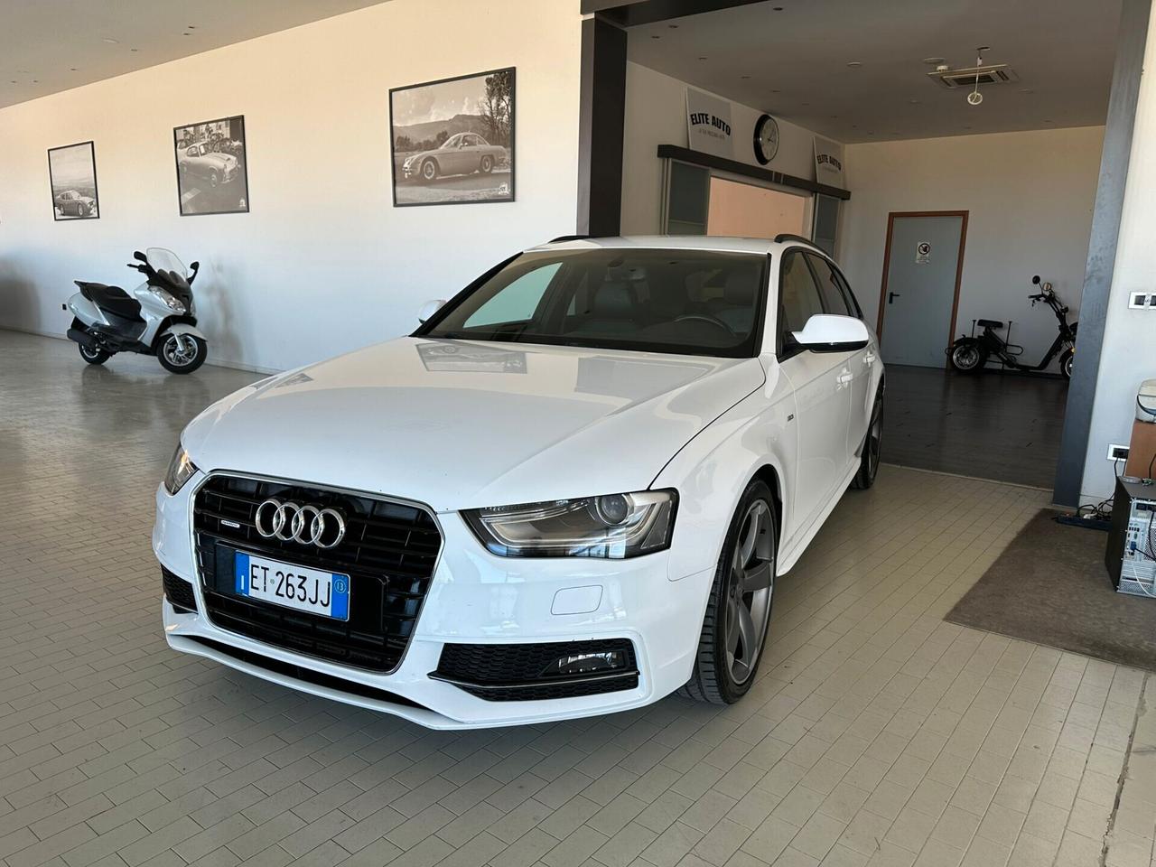 Audi A4 Avant 2.0 TDI 177CV quattro Business Plus S-LINE AUTOMATICA