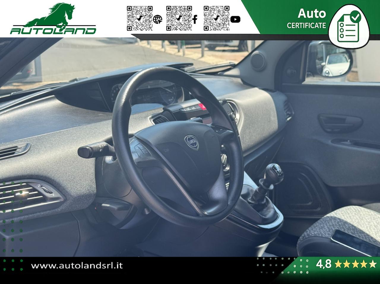 Lancia Ypsilon 1.0 firefly hybrid Silver s&s 70cv