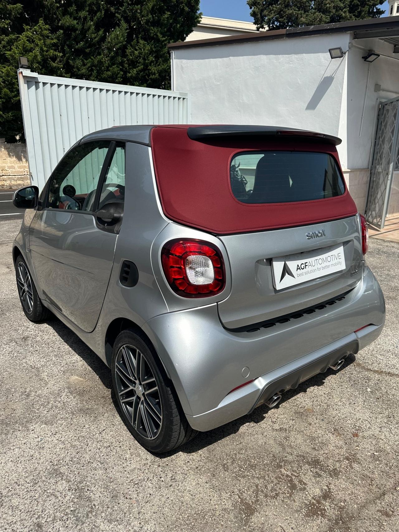 Smart ForTwo 90 0.9 T twinamic cabrio CHERRYWHITE