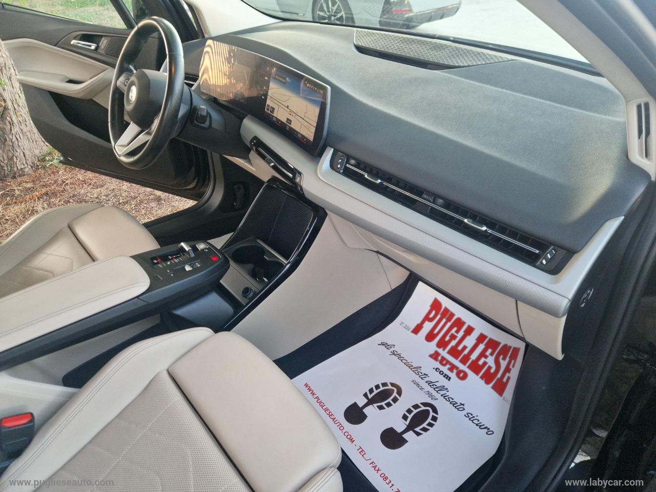 BMW 218d Active Tourer TETTO