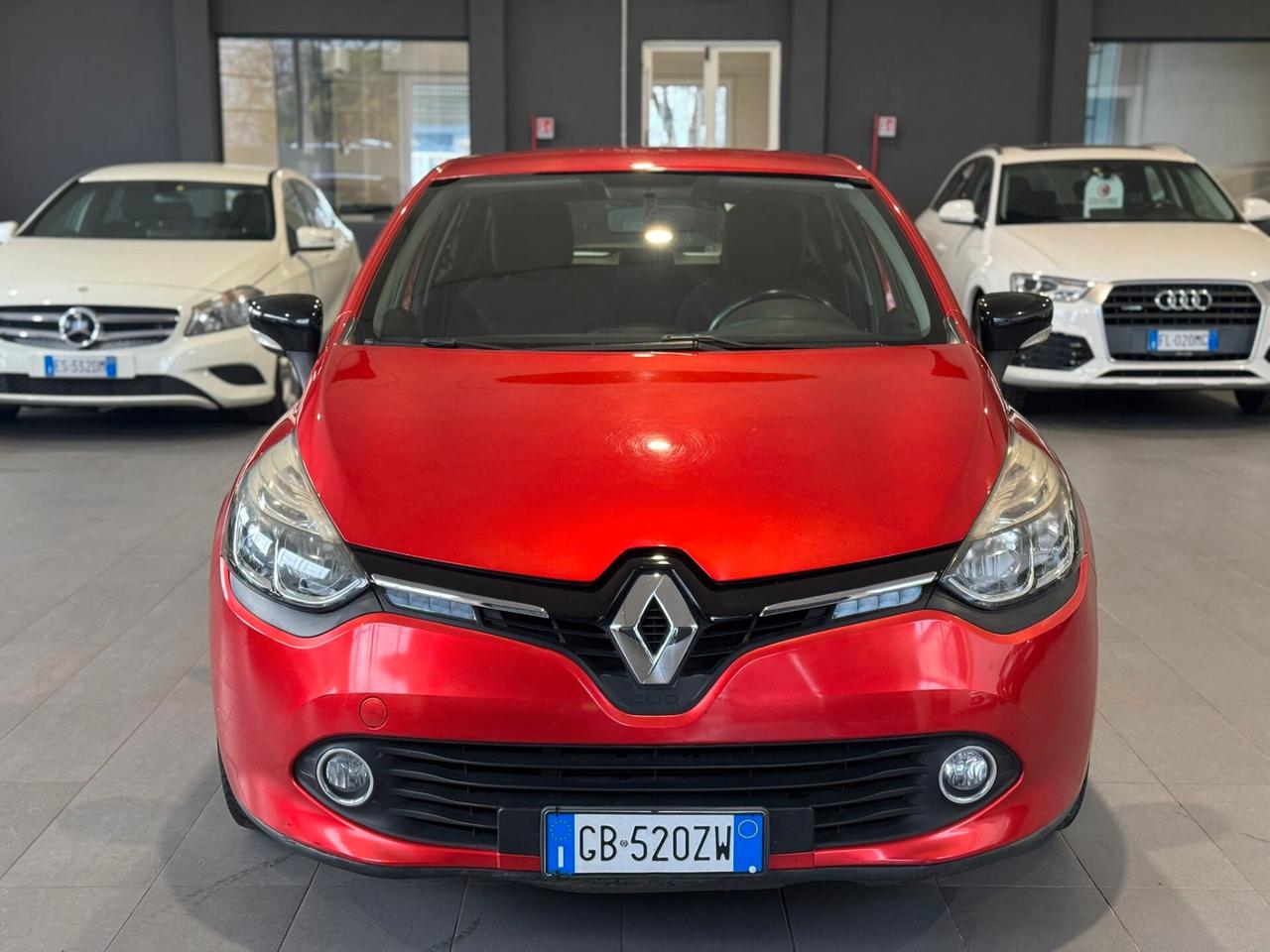 Renault Clio 1.2 75CV GPL 5 porte Costume National