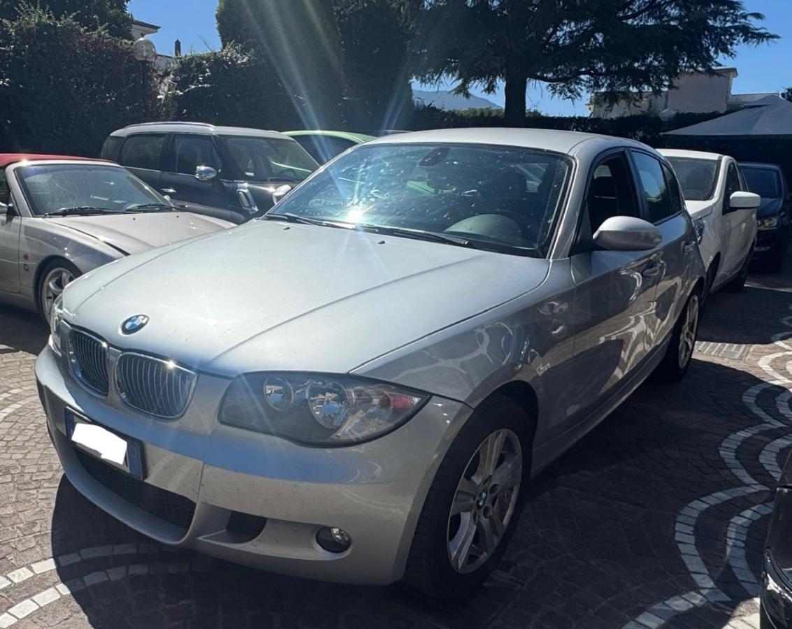 BMW Serie 1 118d 5 porte pacchetto M sport