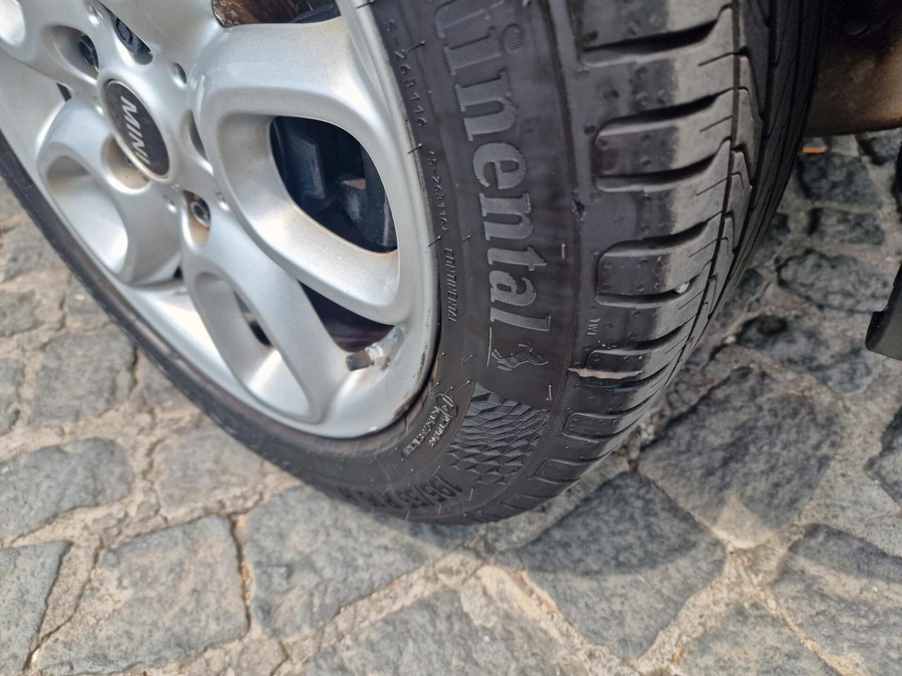 Mini 1.5 Cooper D cambio automatico