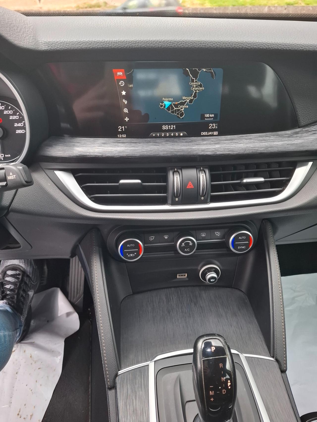 Alfa Romeo Stelvio 2.2 jtdm 190 cv Q4 Super 2019