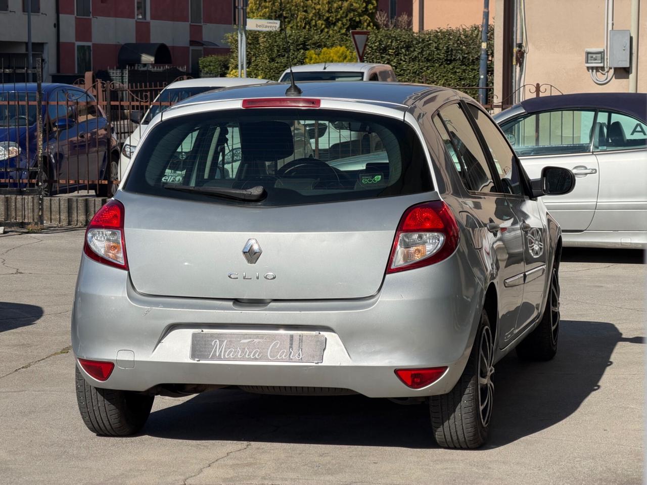 Renault Clio 1.2- Neopatentati- 5porte-garanzia 12mesi
