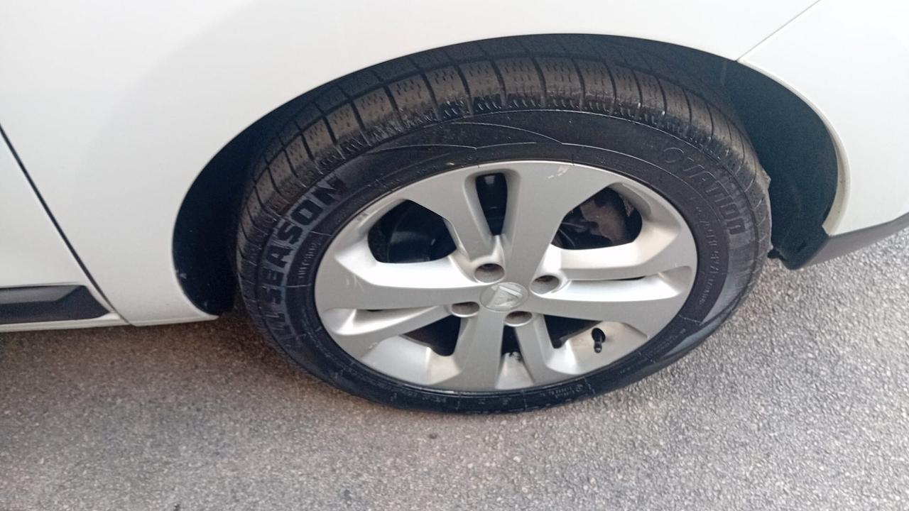 Dacia Lodgy 1.5 dCi 8V 110CV Start&Stop 7 posti Lauréate - 2016