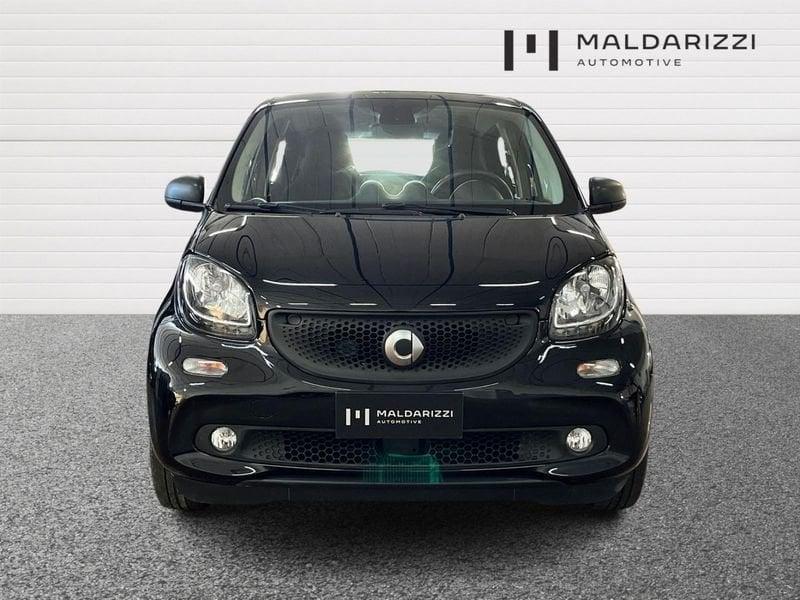 smart forfour II 2015 1.0 Youngster 71cv twinamic my18