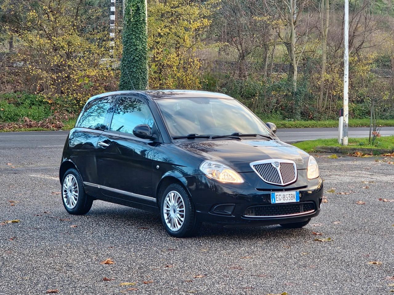 Lancia Ypsilon 1.2 69 CV Elle 2011-E5 NEO Manuale