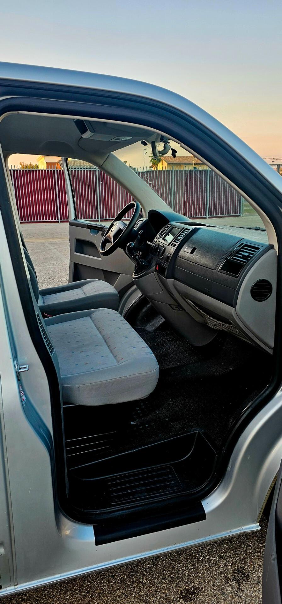 Volkswagen Multivan 1.9 TDI/105CV Comfortline