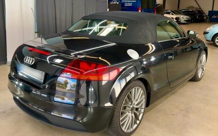 Audi TT Roadster 1.8 TFSI 160CV 6 marce CRONOLGIA COMPLETA TAGLIANDI!!