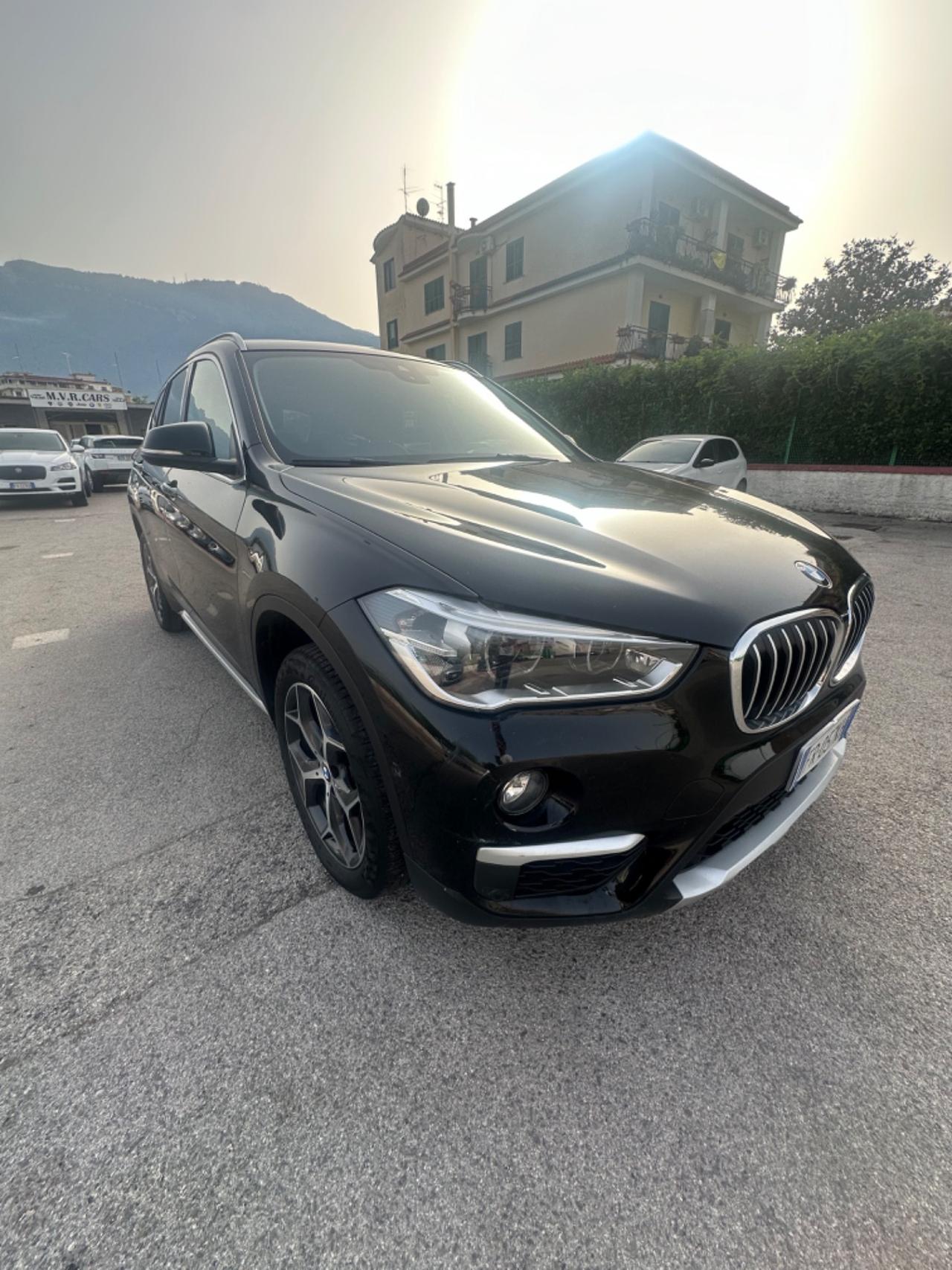 Bmw X1 sDrive18d xLine