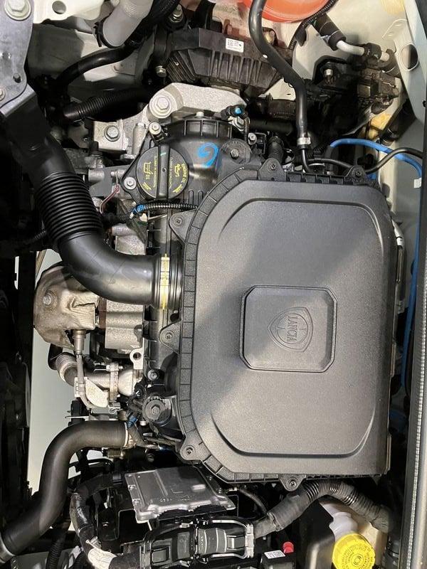 Lancia Ypsilon Ypsilon 1.0 FireFly 5 porte S&S Hybrid Platino
