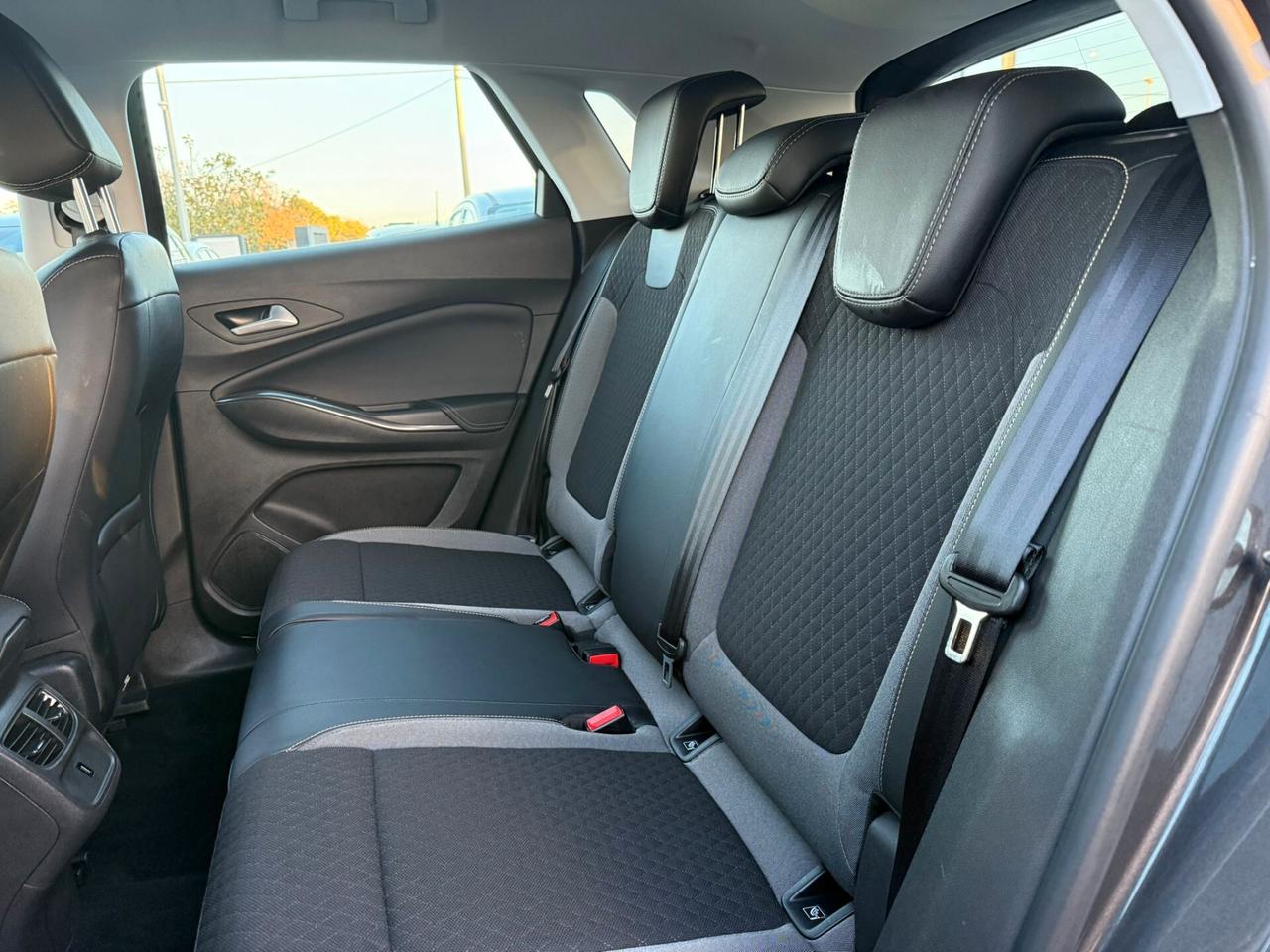 Opel Grandland X 1.5 diesel Ecotec Start&Stop Business