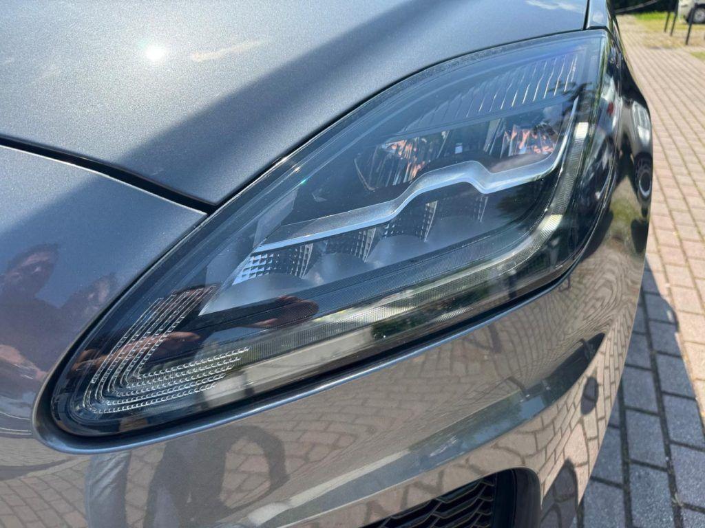 Jaguar E-Pace 2.0D 150Cv R-dynamic AWD Auto - Tetto/Navi/Pelle