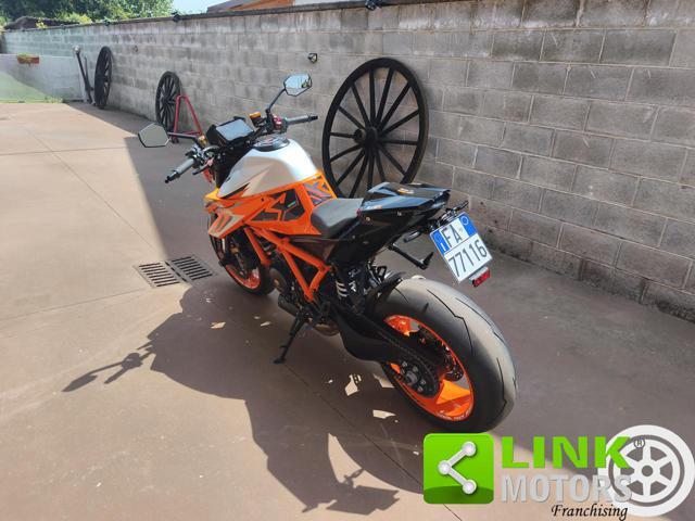 KTM 1290 Super Duke R R