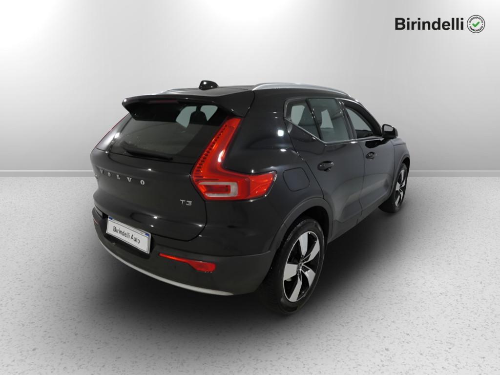 VOLVO XC40 (2017-->) - XC40 T3 Geartronic Momentum