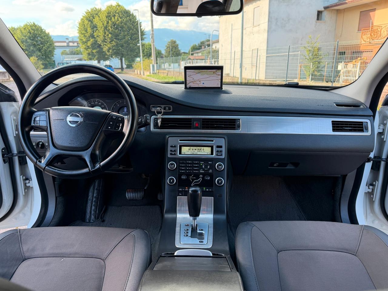 Volvo V70 D3 2.0d Summum FULL EURO5