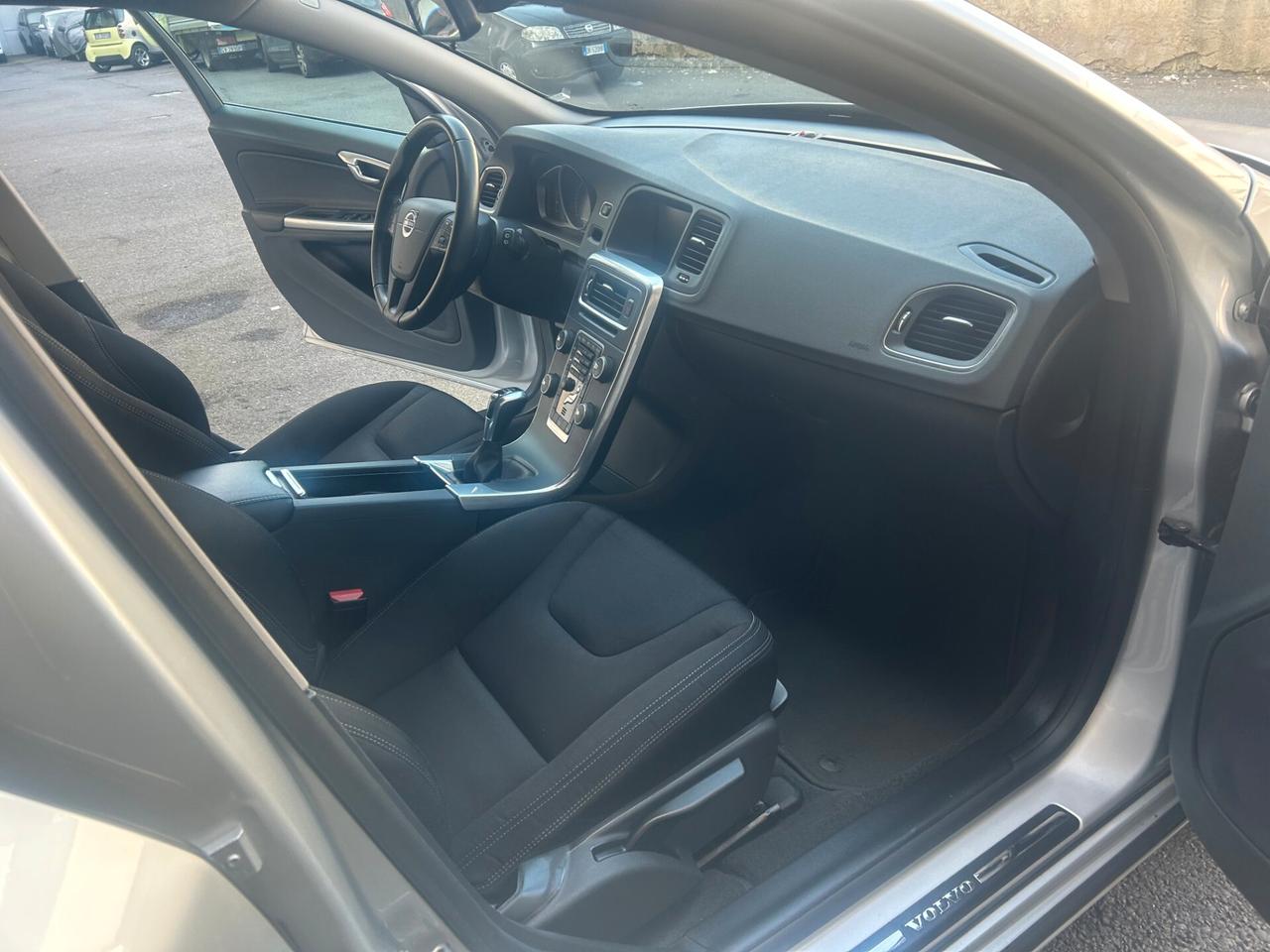Volvo V60 D2 Kinetic