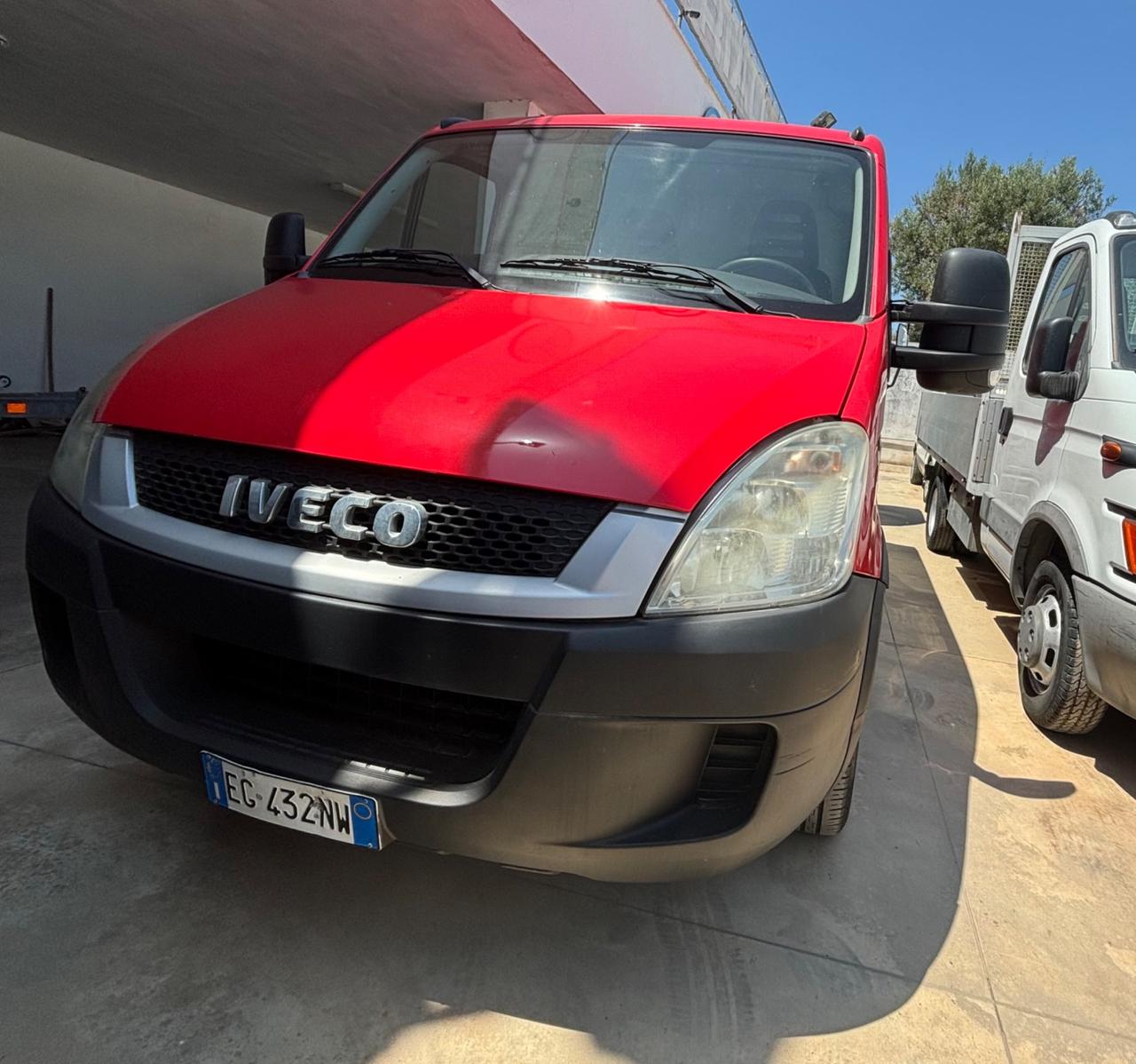 Iveco Daily Furgonato - 2011-3.0- 186000 km