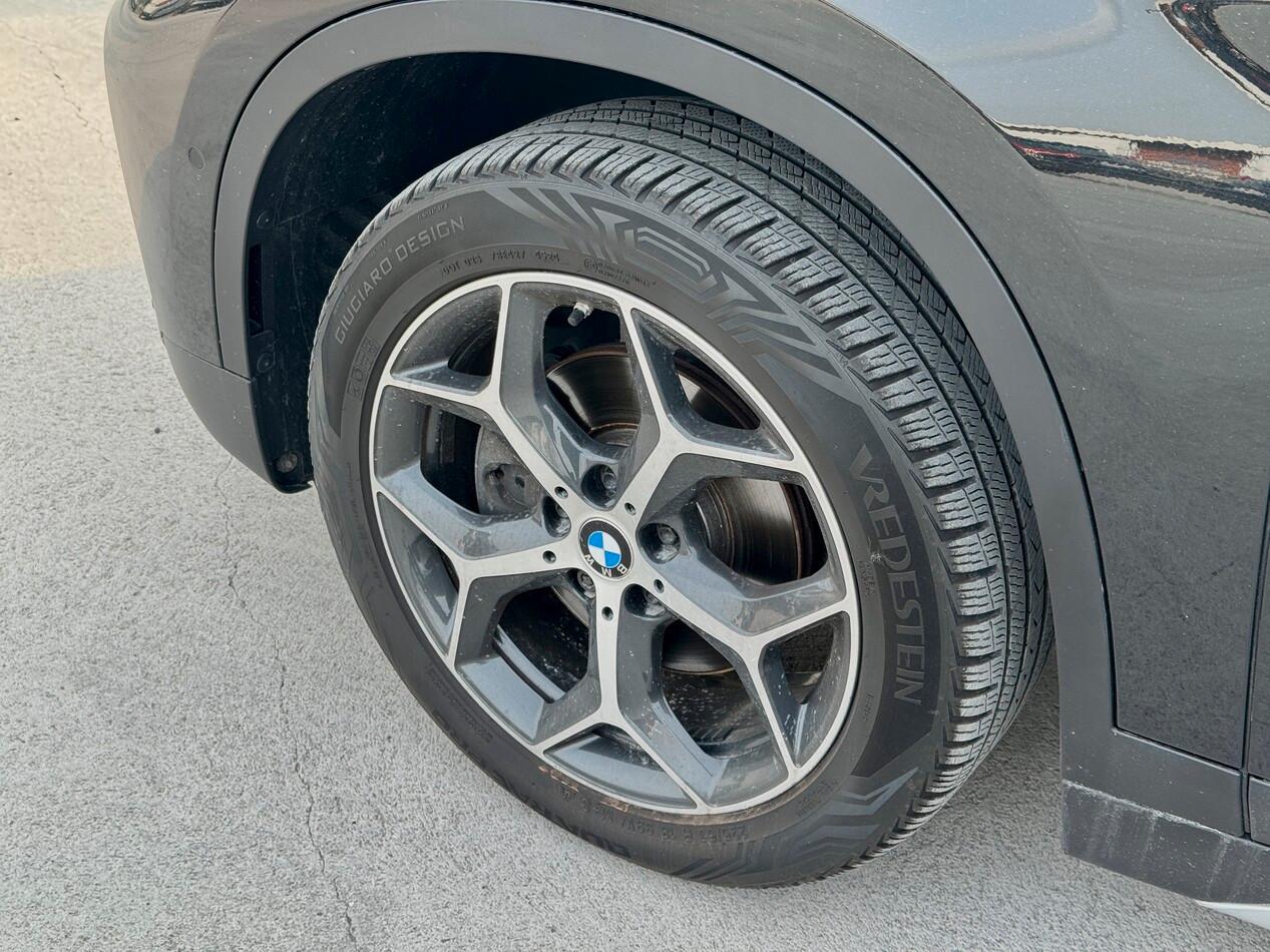 BMW X1 Xdrive18d xLine auto my18