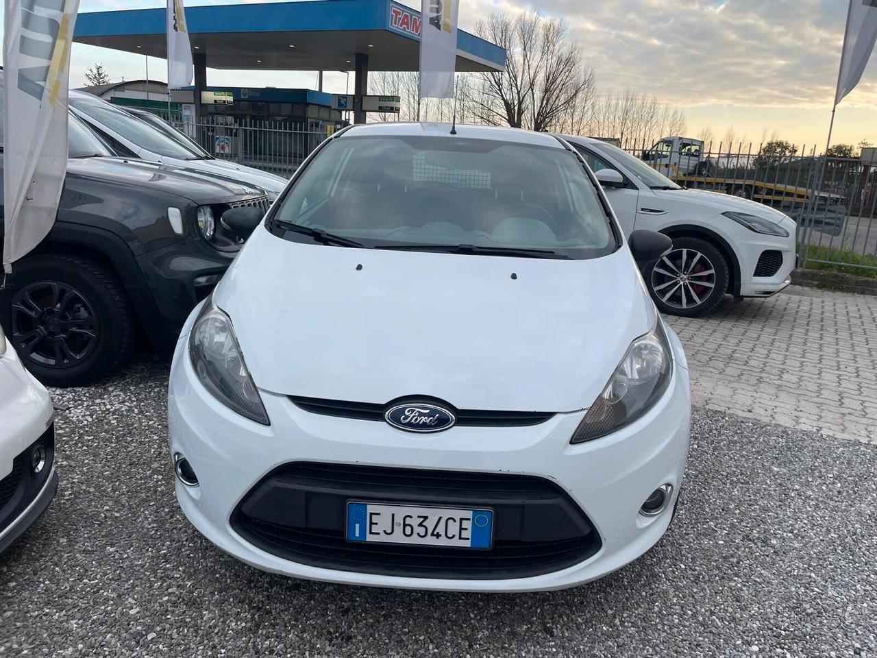 Ford Fiesta 1.4 TDCi 70CV 3 porte Van