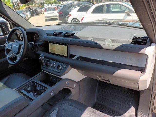 LAND ROVER Defender 110 3000D I6 250CV AWD AUTO X-DYNAMIC SE ITALIA