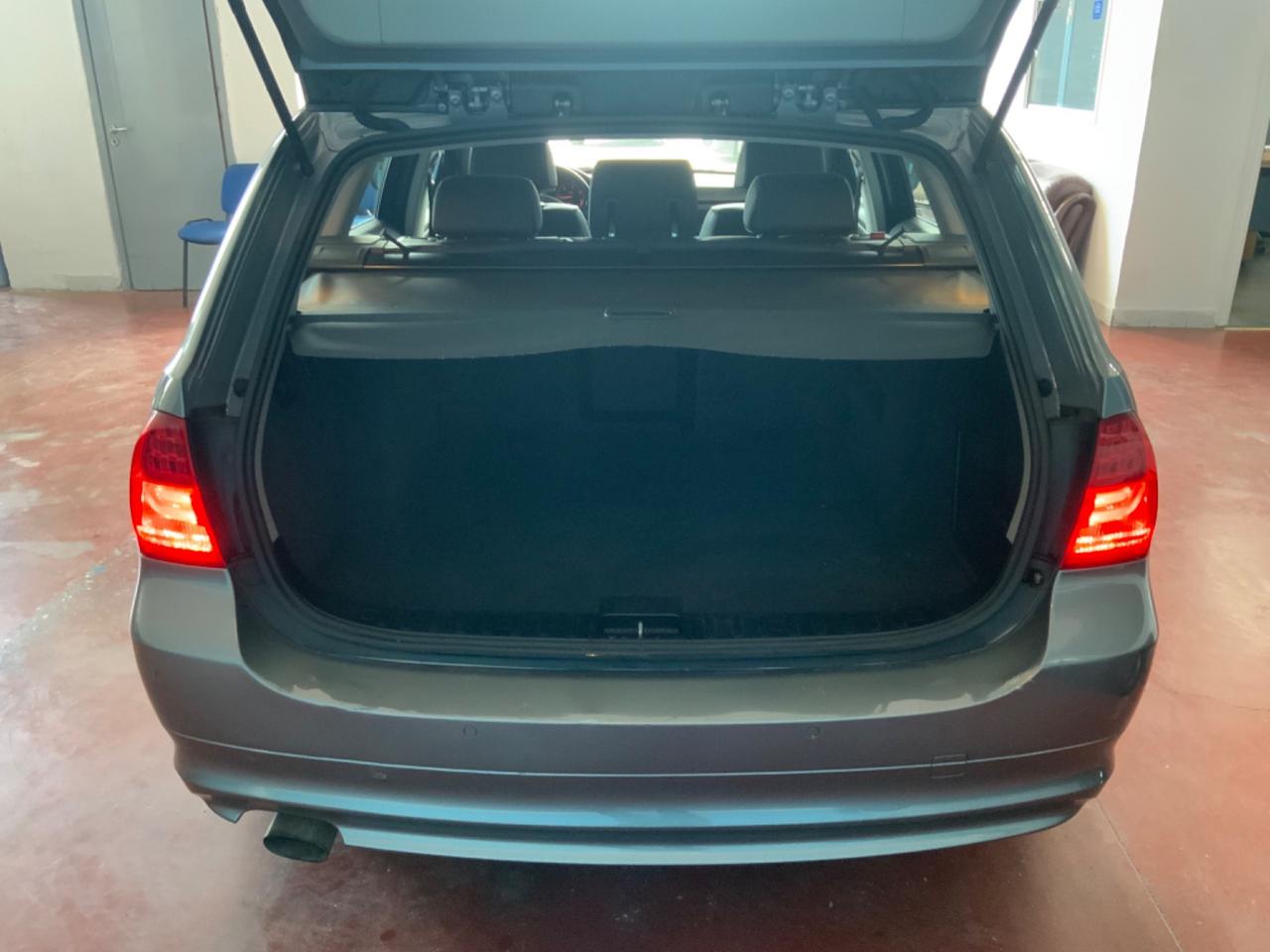 Bmw 320 320d cat Touring Eletta