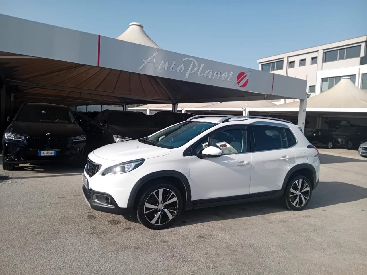 Peugeot 2008 BlueHDi 100 S&S Allure