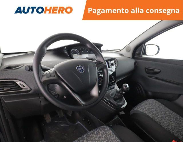 LANCIA Ypsilon 1.0 FireFly 5 porte S&S Hybrid Ecochic Silver