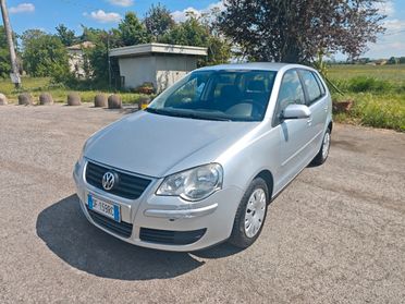 Volkswagen Polo 1.2/64CV 12V 5p. Comfortline